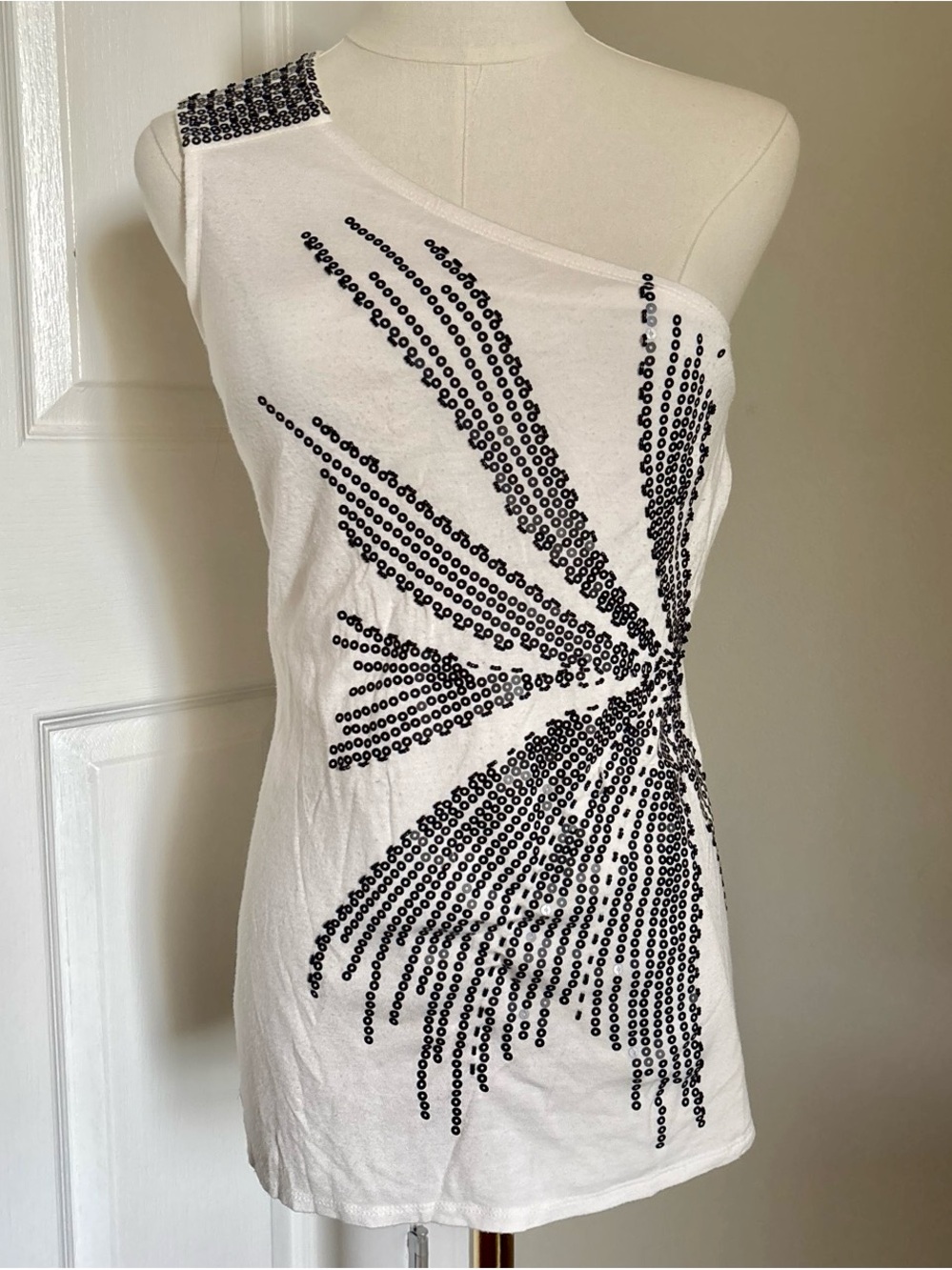 One-Shoulder White Sequin Y2K Studio Y Burst Tank Size Large